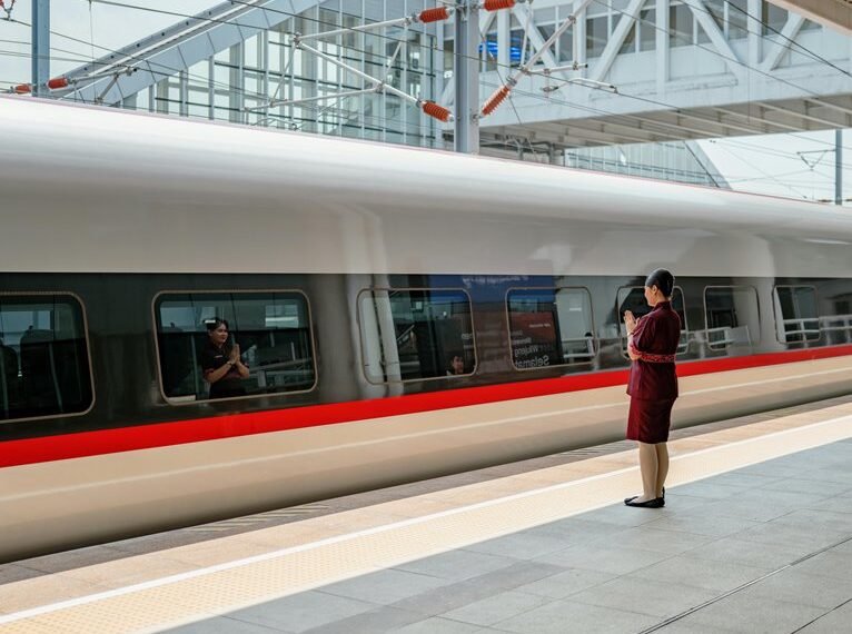 optimize online platform development